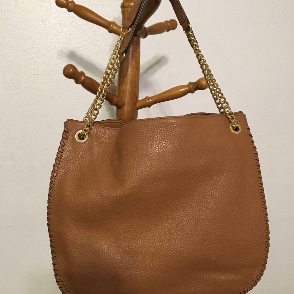 Michael MICHAEL KORS Whipped Chelsea Shoulder Bag - Picture 4 of 9
